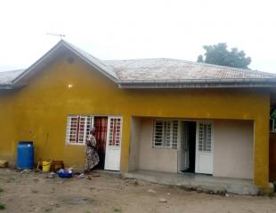 Parcelle à Ngaliema (Q. Mama Yemo) 22msur25 110.000$